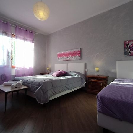 B&B Villa La Bouganville Camaiore Rum bild