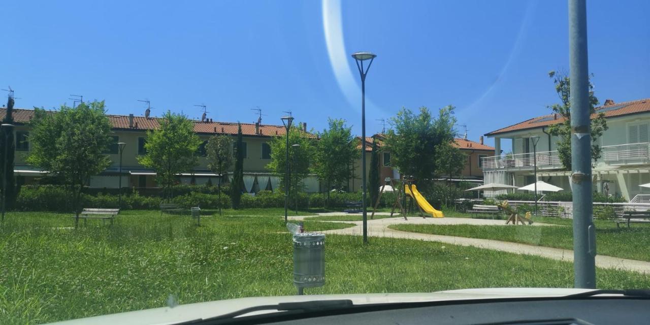 B&B Villa La Bouganville Camaiore Exteriör bild