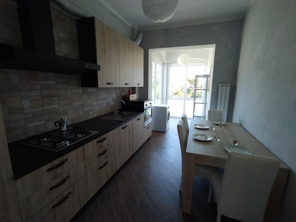 B&B Villa La Bouganville Camaiore Exteriör bild